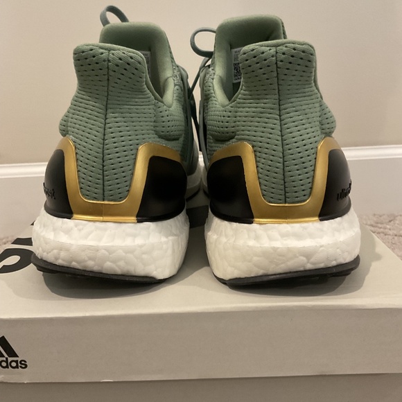 Adidas Ultraboost 1.0 men size 11.5 Silver Green Metallic Gold - Picture 7 of 8